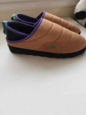 Lakai Owen Slippers Walnut